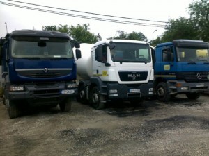 Autodomiešavač - Man 9 m3 + Domiešavač Mercedes + Vyklápač Renault
