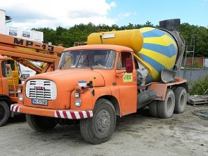 Autodomiešavač - Tatra (5 m3) oranžový